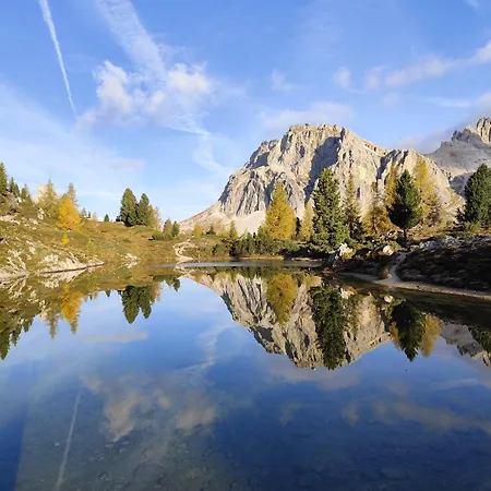 Panorama Mozzafiato * 科尔蒂纳丹佩佐